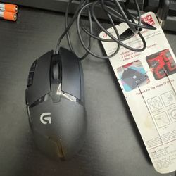 Logitech G402