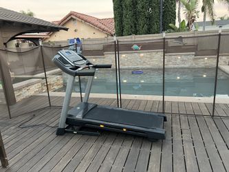 NordicTrack T 6.5 S Treadmill - Black