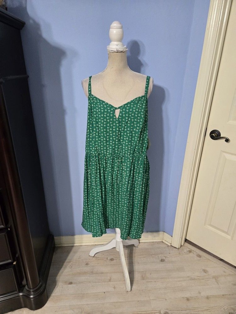 AUW Size 3x Green Dress