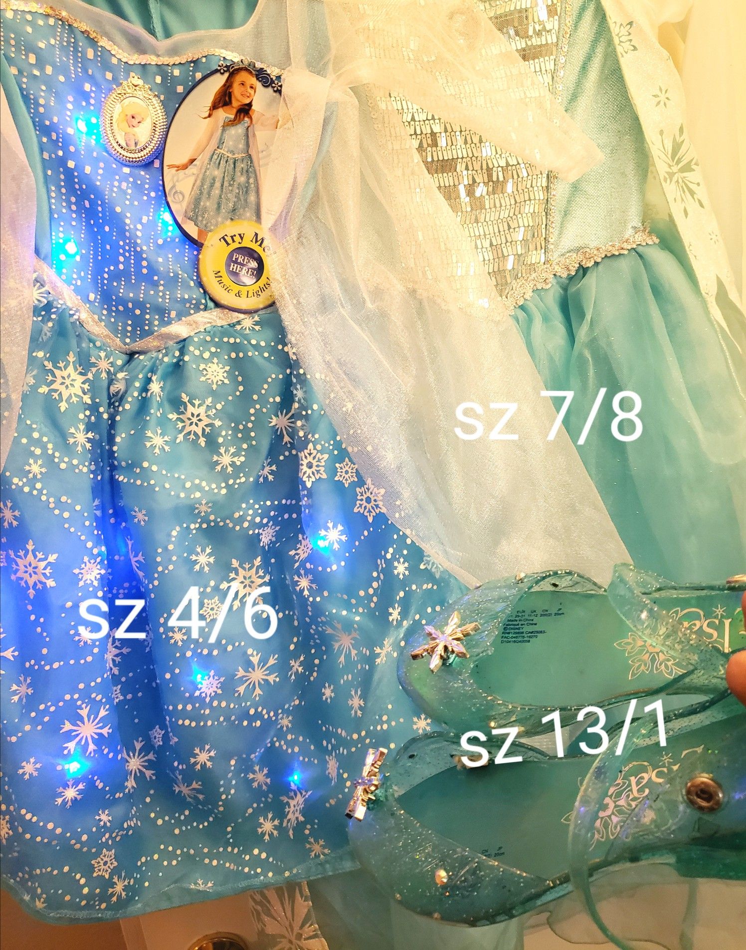 3 Frozen Elsa Official Disney Dresses and Shoes