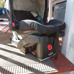 Graco Infant Car Seat