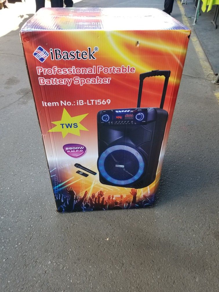15" Ibastek Wireless Speaker