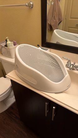 Angelcare Baby Bath Support In Gray