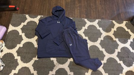Ua sweatsuit size large new