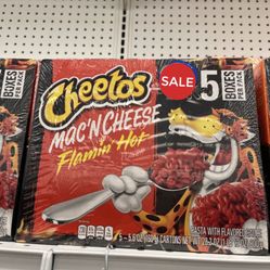 Hot Cheetos Mac N Cheese 