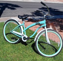 Bike / Bicycle Cruiser! Great Condition!