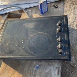 Stove Appliance