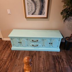 Wood Consol Cabinet