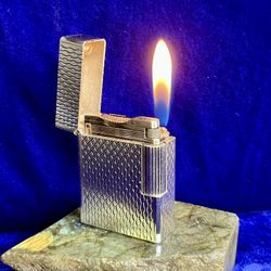 Vintage Short Silver ST DuPont Lighter Super Mint Condition Works 1 Year Warranty 