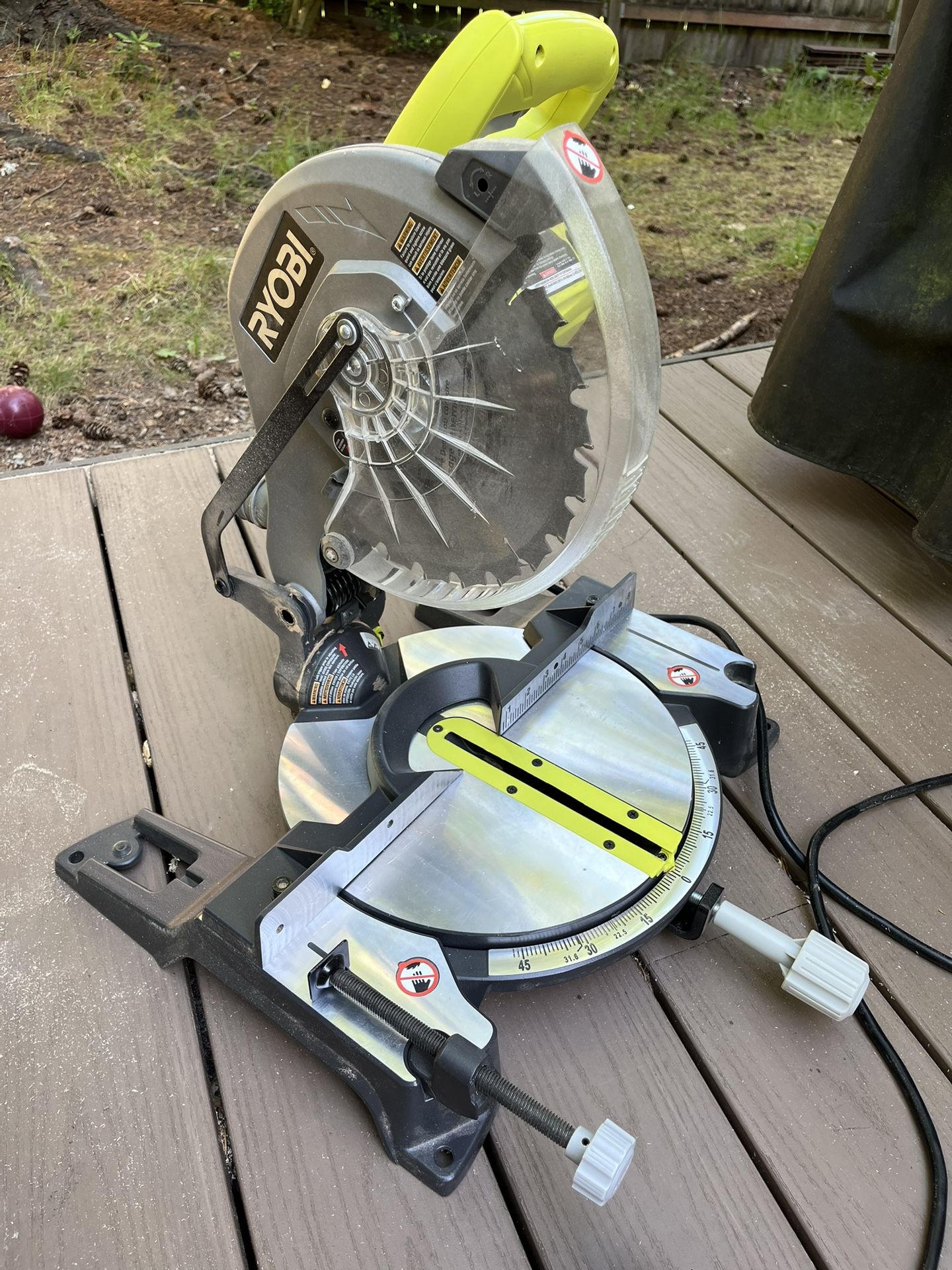 Ryobi 10” compound miter saw
