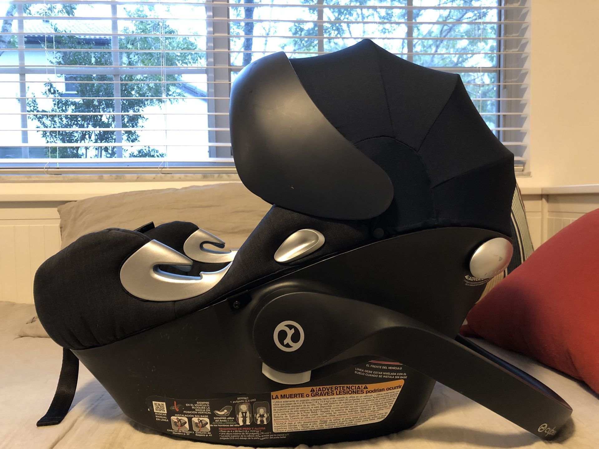 Cybex cloud Q car seat