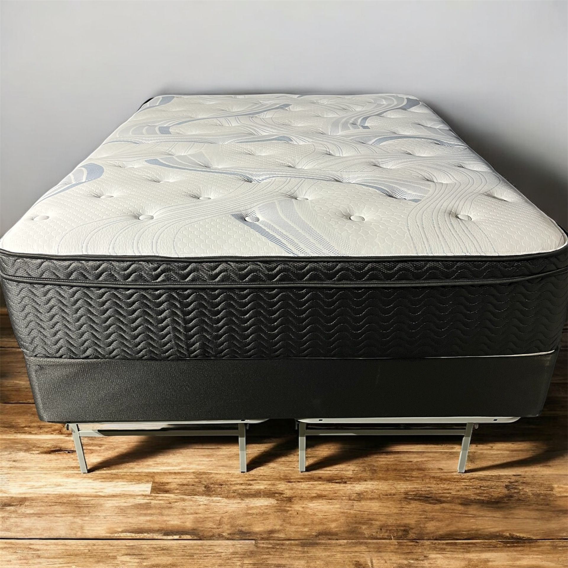 New Queen Mattress