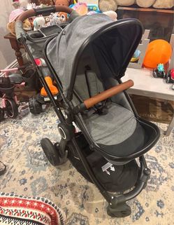 Mompush Stroller and Bassinet. $100 obo