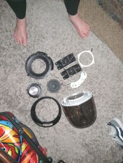 HARMAN kARDON AURA STUDIO2 PARTS