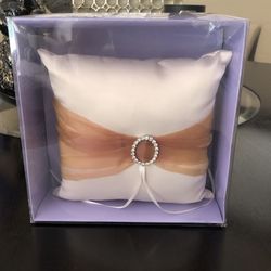 Ring Wedding Pillow 