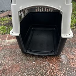 Pet carrier 