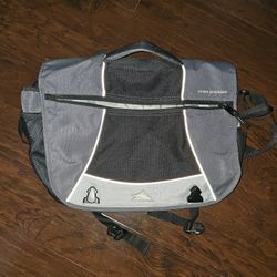 High Sierra Messenger bag
