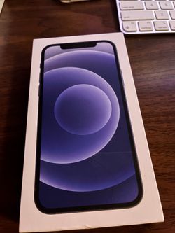 iPhone 12 Box