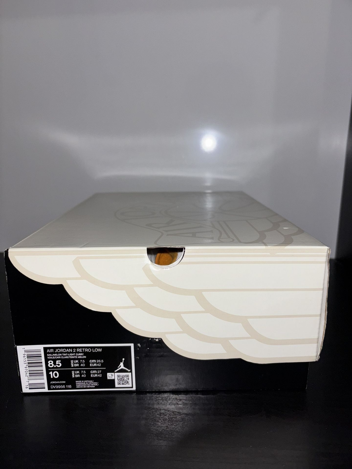 Jordan 2 Low Size 8.5