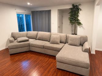 5 spots couch