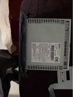 2012 Nissan murano oem radio and cd player