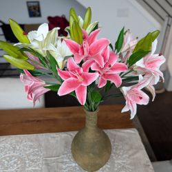 Artificial Lily Bouquet with Vase