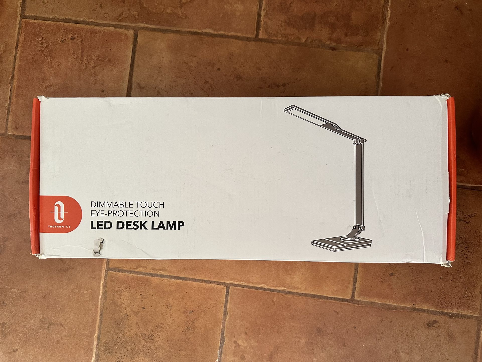 TT-DL16 TaoTronics LED Desk Lamp