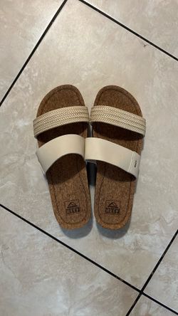 Women's Reef sandals size 10 W