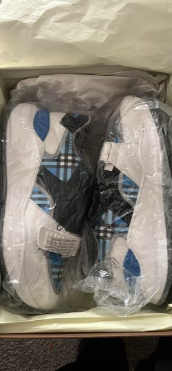 Burberry sneakers