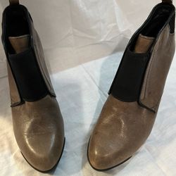 TOD’S AUTHENTIC  WOMEN BOOTS 