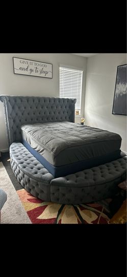 Round Velvet Button Storage Bed and Mattress ( Queen Size)