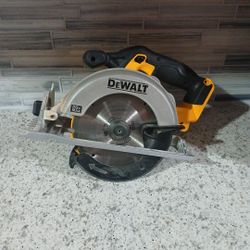 DeWalt Skillsaw