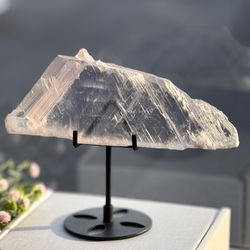 Pink Selenitee Slab / Phantom Pink Selenite 🤍 *can be used as a charging plate Comes with Stand