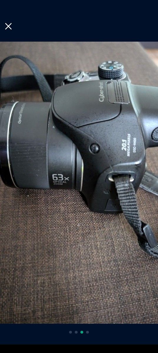 Sony DSC H400 63x Optical Zoom