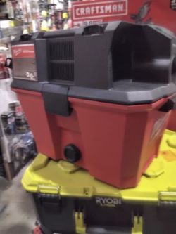 Milwaukee Wet/Dry Vacuum