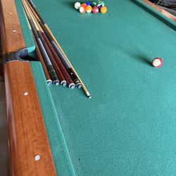 Pool table