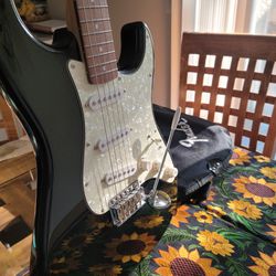 Electric Guitar - Fender