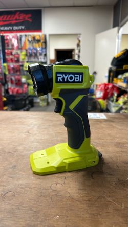 RYOBI ONE+ 18V Cordless LED Light (Tool Only)