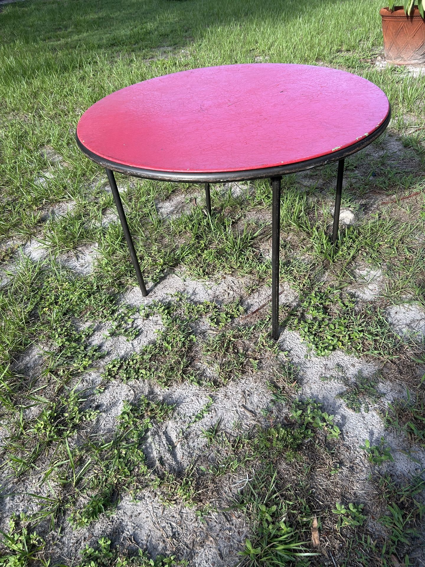LARGE TABLE