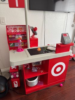 Target and kitchen playset