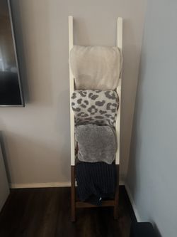 Blanket Ladder 