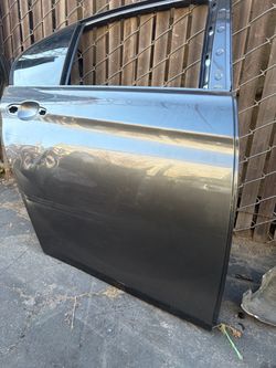 2017 bmw m3 door
