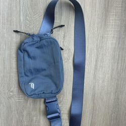 Fabletics Fanny Pack