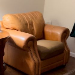 Leather Couch And Chairs