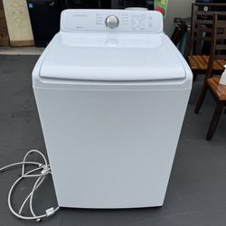 Samsung 4.5 Cu. Ft. White Top Load Washer Very Clean and Excellent Condition 