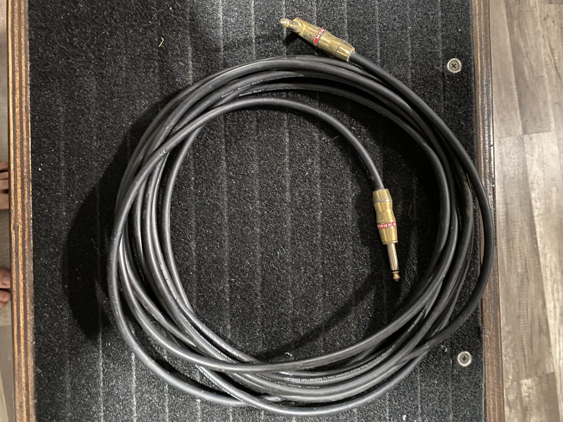 Monster 25’ Guitar Cable