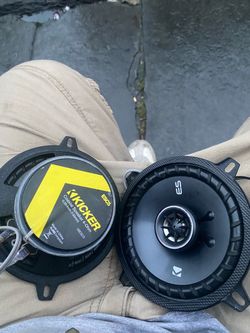 Kicker speakers