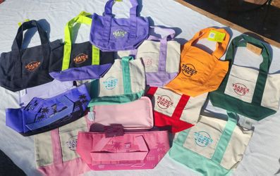 mini canvas bags and lunch totes