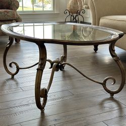 Living Room Cocktail Table