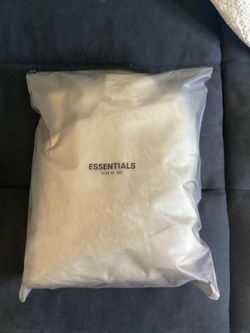 Essential hoodie